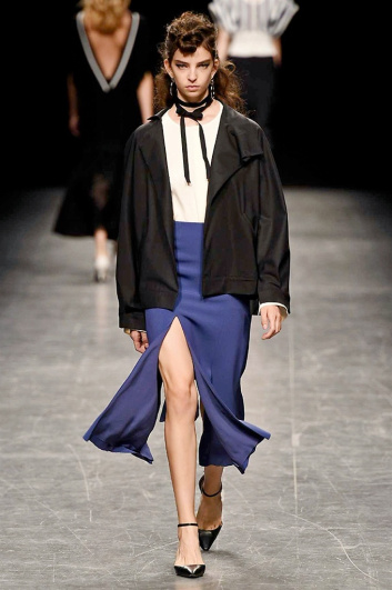Fotoservizio/SS 2017/WOMEN/ANTEPRIMA/DP2/3