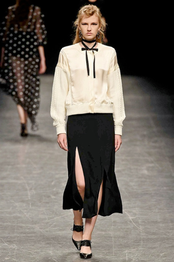 Fotoservizio/SS 2017/WOMEN/ANTEPRIMA/DP2/5