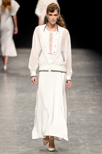 Fotoservizio/SS 2017/WOMEN/ANTEPRIMA/DP2/5