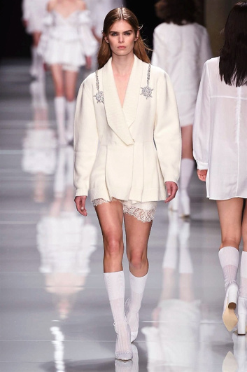Fotoservizio/SS 2017/WOMEN/FRANCESCO SCOGNAMIGLIO/DP2/1