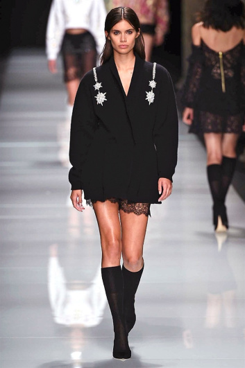 Fotoservizio/SS 2017/WOMEN/FRANCESCO SCOGNAMIGLIO/DP2/3