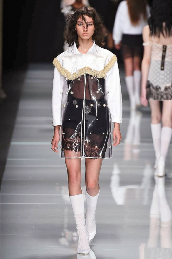Fotoservizio/SS 2017/WOMEN/FRANCESCO SCOGNAMIGLIO/DP2/7
