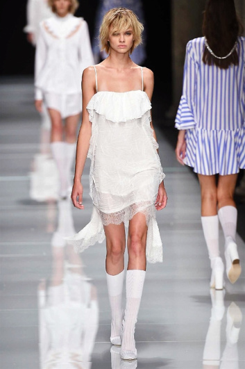 Fotoservizio/SS 2017/WOMEN/FRANCESCO SCOGNAMIGLIO/DP2/6