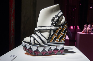 Fotoservizio/SS 2017/WOMEN/SANTONI/DP2/65