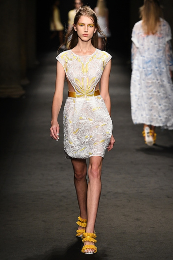 Fotoservizio/SS 2017/WOMEN/BYBLOS MILANO/DP2/3