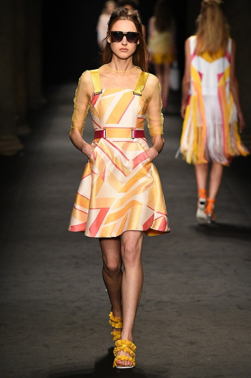 Fotoservizio/SS 2017/WOMEN/BYBLOS MILANO/DP2/0