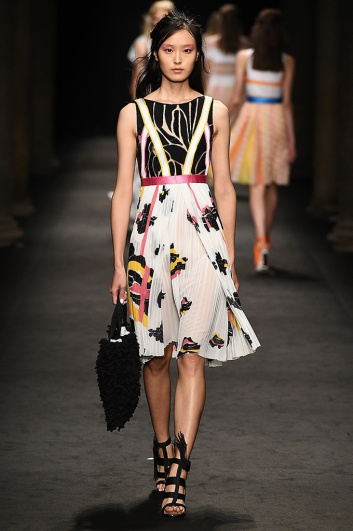 Fotoservizio/SS 2017/WOMEN/BYBLOS MILANO/DP2/4