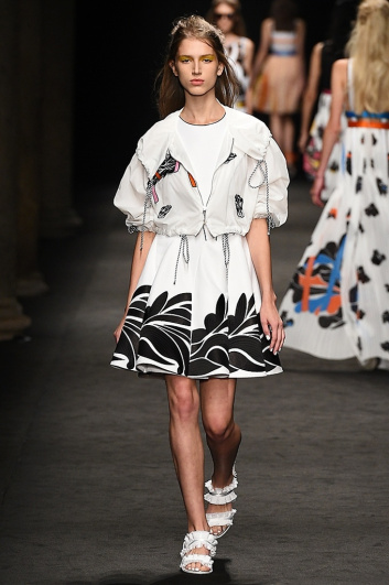 Fotoservizio/SS 2017/WOMEN/BYBLOS MILANO/DP2/0