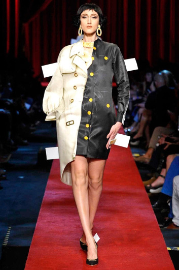 Fotoservizio/SS 2017/WOMEN/MOSCHINO/DP2/3