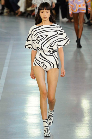 Fotoservizio/SS 2017/WOMEN/EMILIO PUCCI/DP2/5