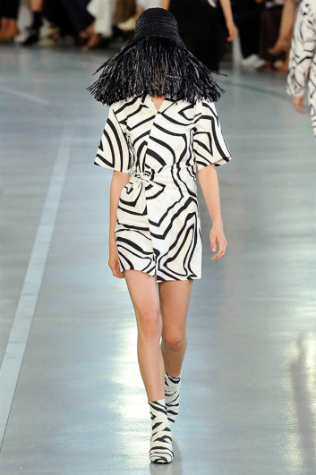 Fotoservizio/SS 2017/WOMEN/EMILIO PUCCI/DP2/8