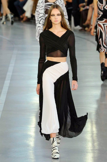 Fotoservizio/SS 2017/WOMEN/EMILIO PUCCI/DP2/11