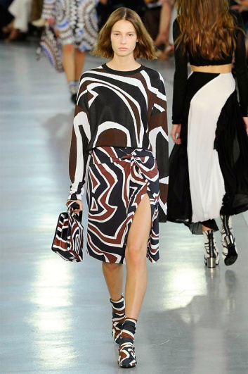 Fotoservizio/SS 2017/WOMEN/EMILIO PUCCI/DP2/1