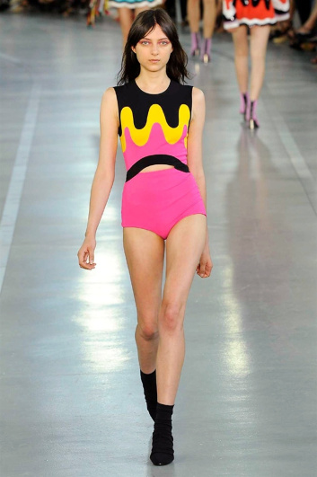 Fotoservizio/SS 2017/WOMEN/EMILIO PUCCI/DP2/10