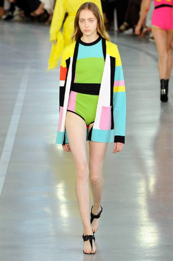 Fotoservizio/SS 2017/WOMEN/EMILIO PUCCI/DP2/12