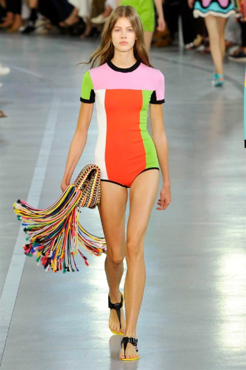 Fotoservizio/SS 2017/WOMEN/EMILIO PUCCI/DP2/14