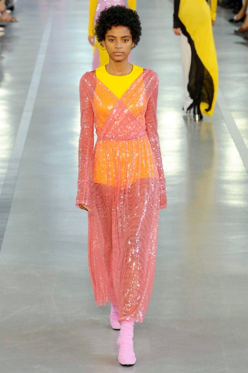 Fotoservizio/SS 2017/WOMEN/EMILIO PUCCI/DP2/1