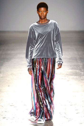 Fotoservizio/SS 2017/WOMEN/CRISTIANO BURANI/DP2/2