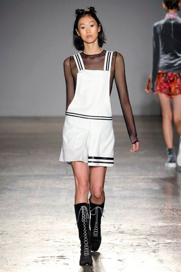 Fotoservizio/SS 2017/WOMEN/CRISTIANO BURANI/DP2/9