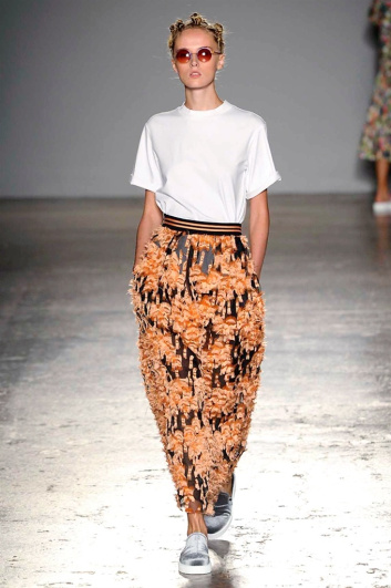 Fotoservizio/SS 2017/WOMEN/CRISTIANO BURANI/DP2/12