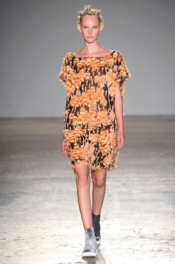 Fotoservizio/SS 2017/WOMEN/CRISTIANO BURANI/DP2/14