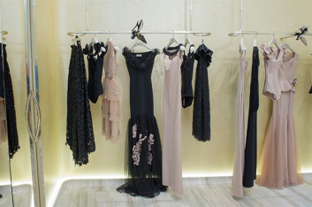 Fotoservizio/SS 2017/WOMEN/LA PETITE ROBE DI CHIARA BONI/DP2/14