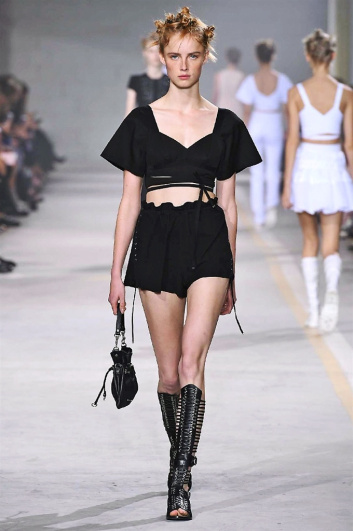 Fotoservizio/SS 2017/WOMEN/DIESEL BLACK GOLD/DP2/0