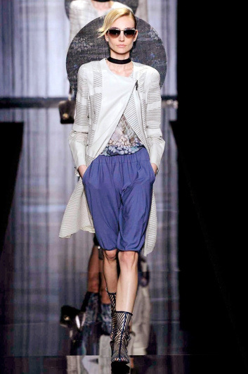 Fotoservizio/SS 2017/WOMEN/GIORGIO ARMANI/DP2/0