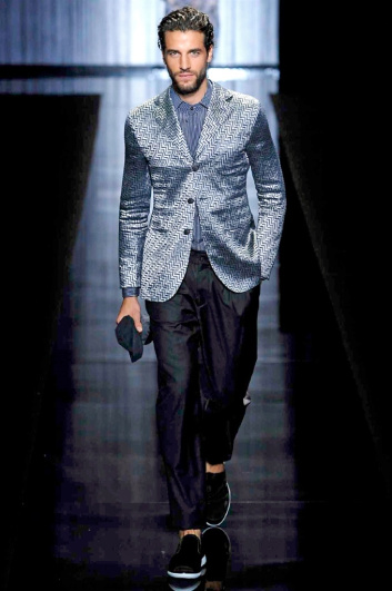 Fotoservizio/SS 2017/WOMEN/GIORGIO ARMANI/DP2/9