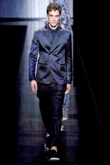 Fotoservizio/SS 2017/WOMEN/GIORGIO ARMANI/DP2/7