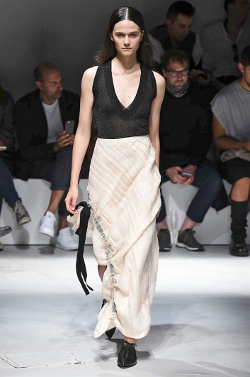 Fotoservizio/SS 2017/WOMEN/KRIZIA/DP2/7