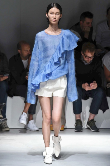Fotoservizio/SS 2017/WOMEN/KRIZIA/DP2/0