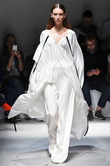 Fotoservizio/SS 2017/WOMEN/KRIZIA/DP2/1