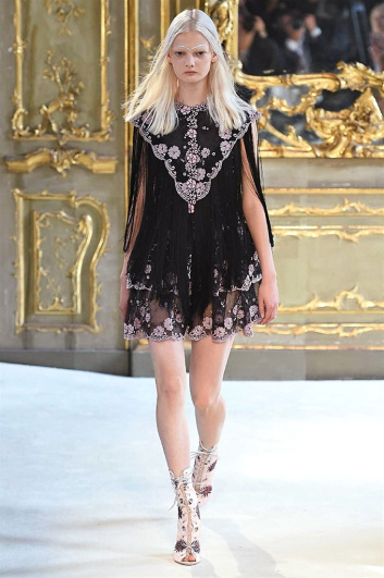 Fotoservizio/SS 2017/WOMEN/GIAMBA/DP2/0