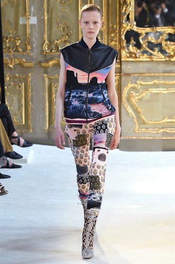 Fotoservizio/SS 2017/WOMEN/GIAMBA/DP2/10