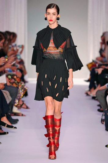 Fotoservizio/SS 2017/WOMEN/MARCO DE VINCENZO/DP2/2