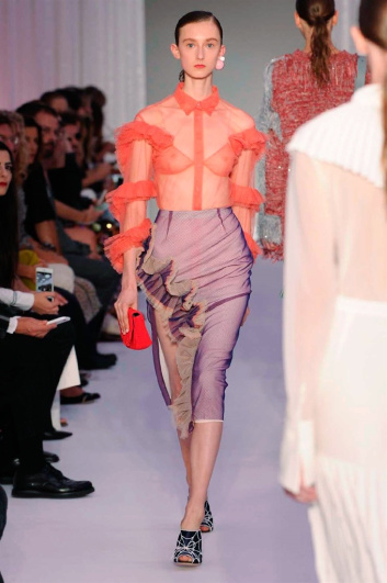 Fotoservizio/SS 2017/WOMEN/MARCO DE VINCENZO/DP2/1