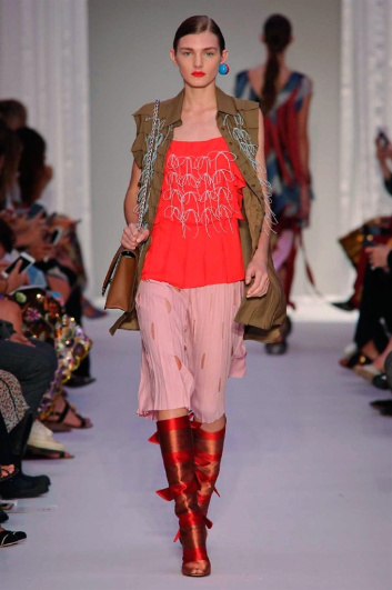 Fotoservizio/SS 2017/WOMEN/MARCO DE VINCENZO/DP2/3