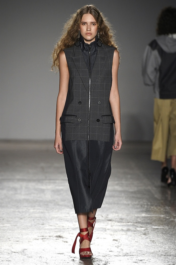 Fotoservizio/SS 2017/WOMEN/ATSUSHI NAKASHIMA/DP2/5