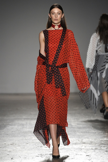 Fotoservizio/SS 2017/WOMEN/ATSUSHI NAKASHIMA/DP2/5