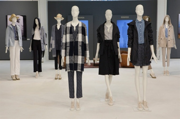 Fotoservizio/SS 2017/WOMEN/WOOLRICH JOHN RICH & BROS/DP2/40