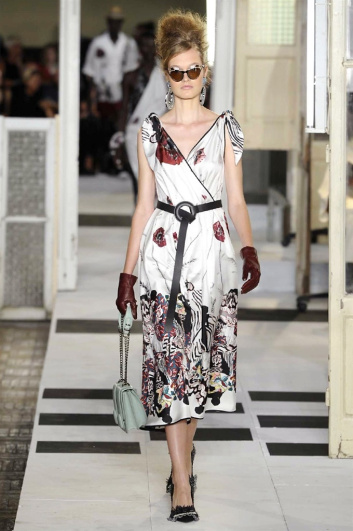 Fotoservizio/SS 2017/WOMEN/ANTONIO MARRAS/DP2/1