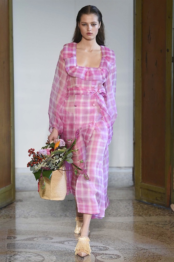 Fotoservizio/SS 2017/WOMEN/BLUMARINE/DP2/7