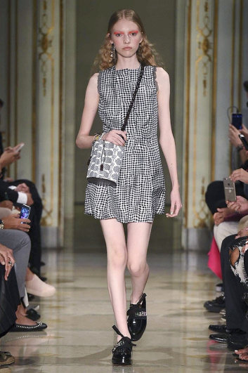 Fotoservizio/SS 2017/WOMEN/CIVIDINI/DP2/0