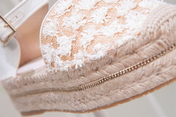 Fotoservizio/SS 2017/WOMEN/JIMMY CHOO/DP2/81