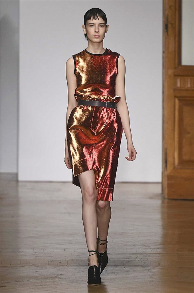 Fotoservizio/SS 2017/WOMEN/AQUILANO.RIMONDI/DP2/7