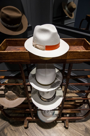 Fotoservizio/SS 2017/WOMEN/BORSALINO/DP2/11