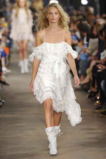 Fotoservizio/SS 2017/WOMEN/PHILOSOPHY DI LORENZO SERAFINI/DP2/5