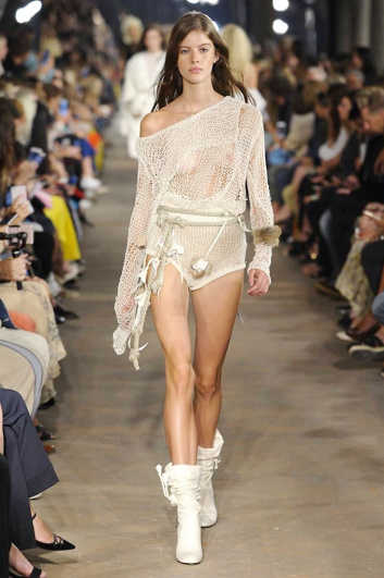 Fotoservizio/SS 2017/WOMEN/PHILOSOPHY DI LORENZO SERAFINI/DP2/7