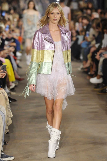 Fotoservizio/SS 2017/WOMEN/PHILOSOPHY DI LORENZO SERAFINI/DP2/4